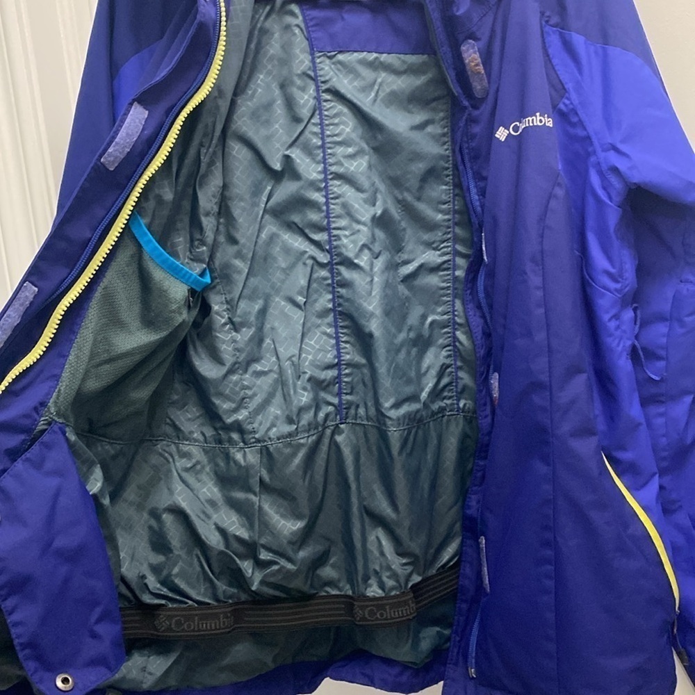 Columbia interchange Omni-tech waterproof hooded jacket Size medium - Picture 11 of 16
